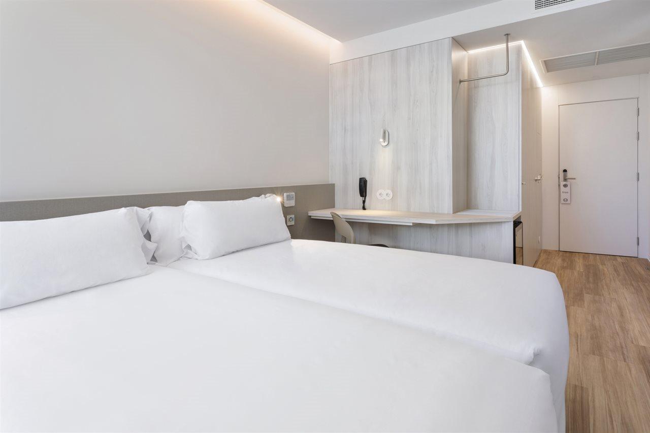 B&B Hotel Santo Tirso Εξωτερικό φωτογραφία